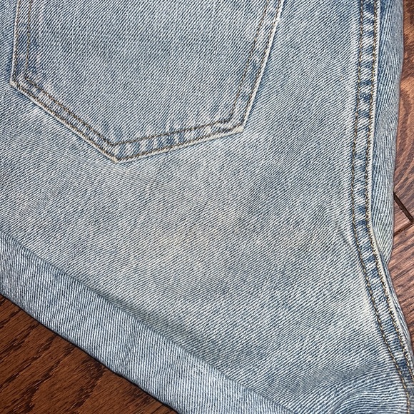 BDG URBAN OUTFITTERS HIGH RISE JEAN MOM SHORTS size 28 - Picture 5 of 10